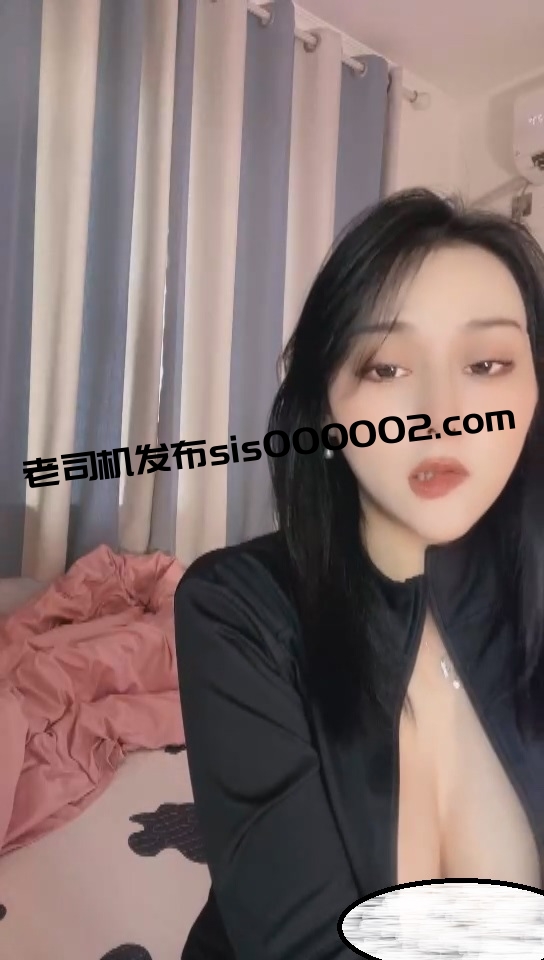 七彩主播 coco20240509【1V816 MB】